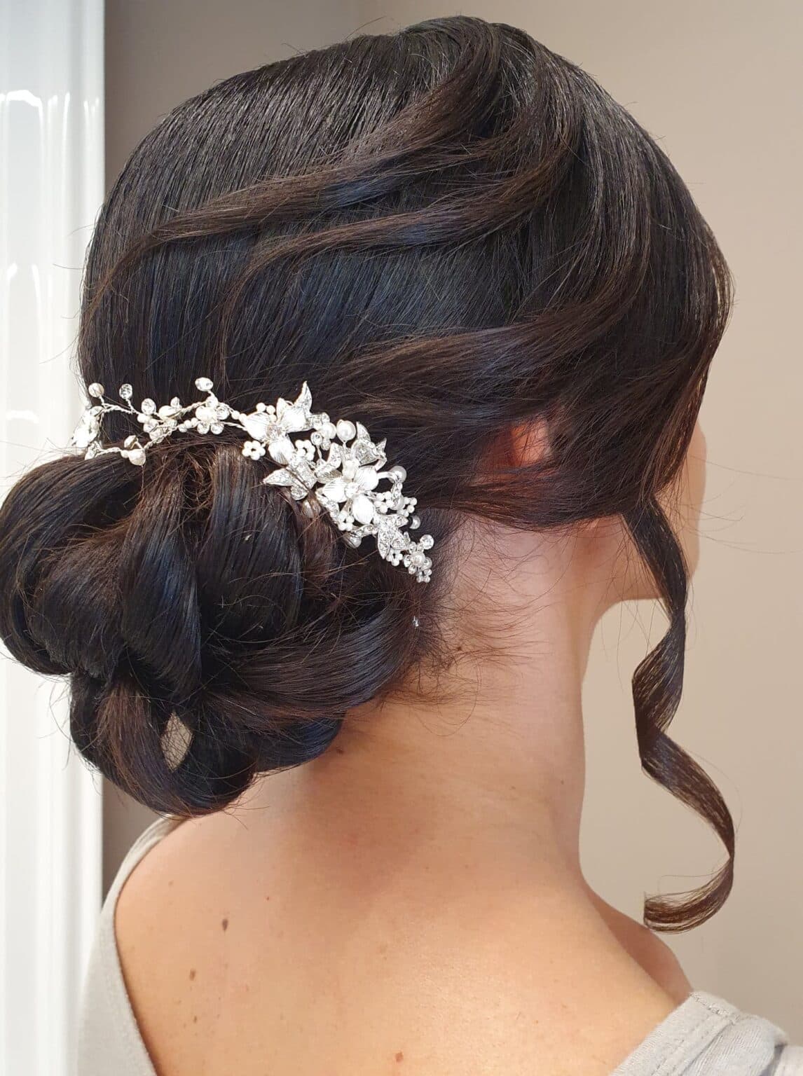 Acconciatura raccolta sposa